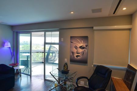 Apartamento à venda com 100m², 2 quartos e 1 vagaSala