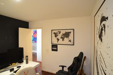 Apartamento à venda com 100m², 2 quartos e 1 vagaEscritório