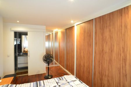 Apartamento à venda com 100m², 2 quartos e 1 vagaSuíte