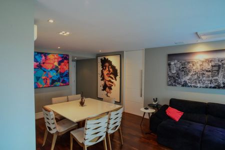 Apartamento à venda com 100m², 2 quartos e 1 vagaSala