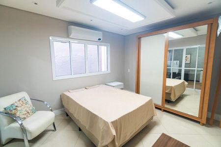 Quarto de kitnet/studio para alugar com 1 quarto, 30m² em Parque Jabaquara, São Paulo