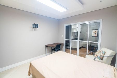 Quarto de kitnet/studio para alugar com 1 quarto, 30m² em Parque Jabaquara, São Paulo