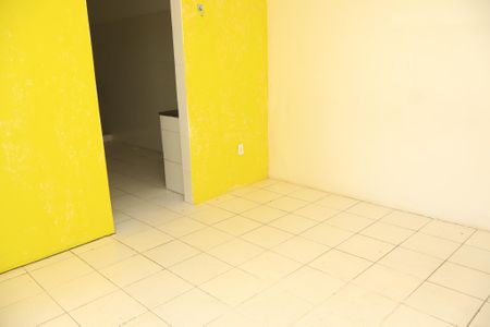 Sala de casa para alugar com 2 quartos, 60m² em Itapuã, Salvador