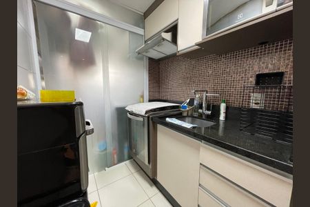 Apartamento à venda com 60m², 2 quartos e 1 vaga Apartamento à venda com 60m², 2 quartos e 1 vagaCozinha