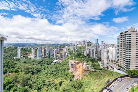 Apartamento para alugar com 92m², 3 quartos e 2 vagasQuarto 2