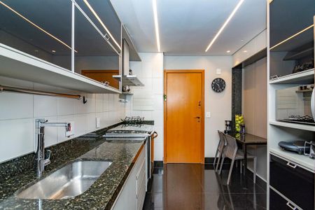 Apartamento para alugar com 92m², 3 quartos e 2 vagasCozinha