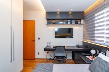 Apartamento para alugar com 92m², 3 quartos e 2 vagasQuarto 3