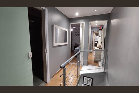 Casa à venda com 110m², 4 quartos e 2 vagasHall do piso superior