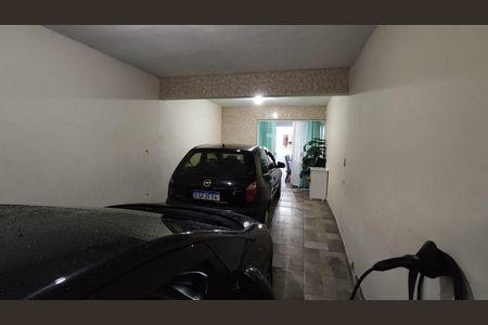 Casa à venda com 110m², 4 quartos e 2 vagasGaragem