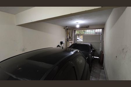 Casa à venda com 110m², 4 quartos e 2 vagasGaragem