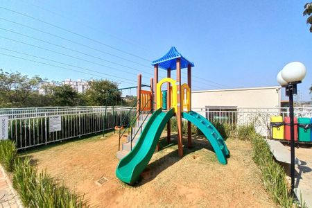 Apartamento à venda com 46m², 2 quartos e 1 vaga Apartamento à venda com 46m², 2 quartos e 1 vagaÁrea comum - Playground