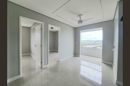 Sala de apartamento para alugar com 2 quartos, 45m² em Quitaúna, Osasco