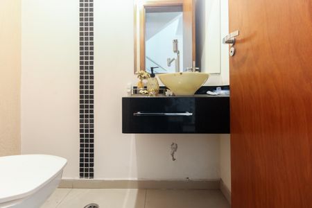 Casa para alugar com 156m², 3 quartos e 3 vagasLavabo 