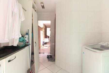 Casa para alugar com 156m², 3 quartos e 3 vagasÁrea de Serviço 