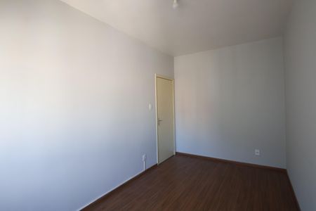 Quarto 2 de apartamento à venda com 2 quartos, 65m² em Marechal Rondon, Canoas