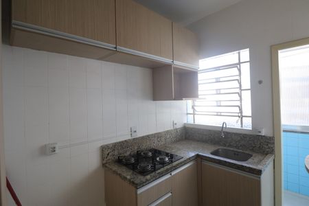 Apartamento à venda com 65m², 2 quartos e sem vagaCozinha