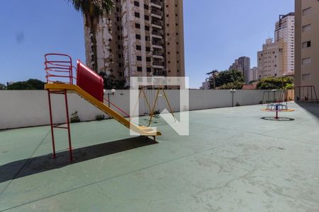 Apartamento à venda com 60m², 2 quartos e 1 vaga Apartamento à venda com 60m², 2 quartos e 1 vagaÁrea comum - Playground