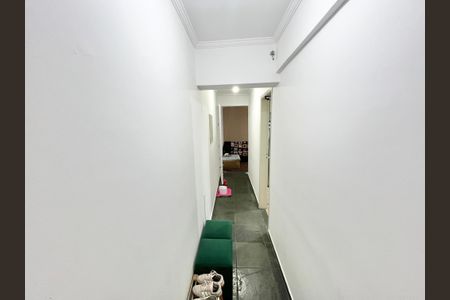 Apartamento à venda com 60m², 2 quartos e 1 vaga Apartamento à venda com 60m², 2 quartos e 1 vagaCorredor