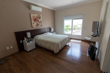 Casa de condomínio à venda com 414m², 3 quartos e 4 vagasSUITE 1