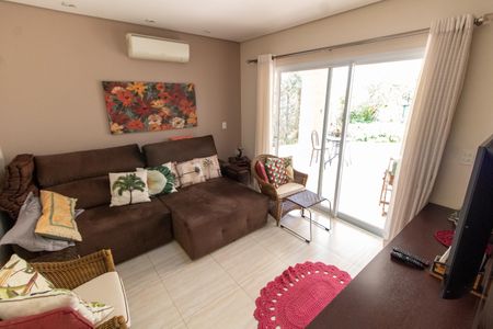 Casa de condomínio à venda com 414m², 3 quartos e 4 vagasSALA  DE TV