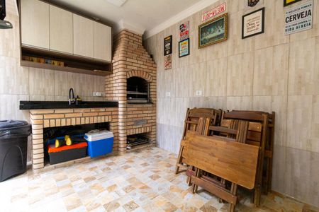 Casa à venda com 135m², 3 quartos e 2 vagas Casa à venda com 135m², 3 quartos e 2 vagasÁrea gourmet