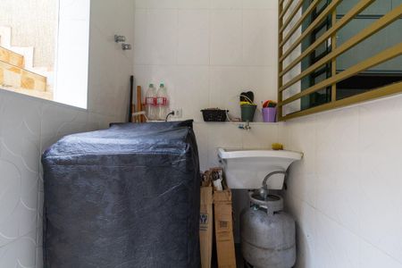 Casa à venda com 135m², 3 quartos e 2 vagas Casa à venda com 135m², 3 quartos e 2 vagasÁrea de Serviço