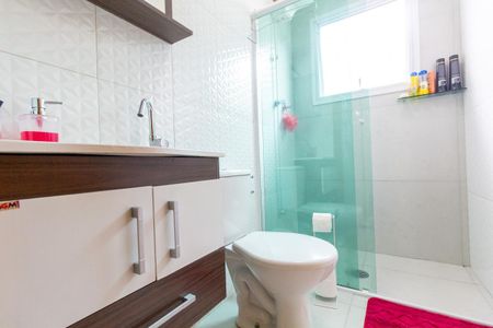 Casa à venda com 135m², 3 quartos e 2 vagas Casa à venda com 135m², 3 quartos e 2 vagasBanheiro 2