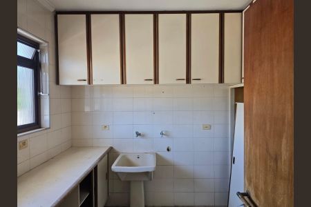 Casa à venda com 350m², 4 quartos e 8 vagasÁrea de Serviço