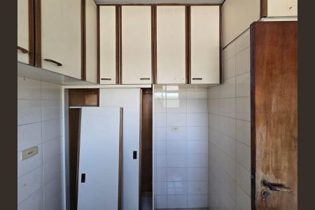 Casa à venda com 350m², 4 quartos e 8 vagasÁrea de Serviço