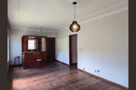 Sala  de casa à venda com 4 quartos, 350m² em Cidade Maia, Guarulhos