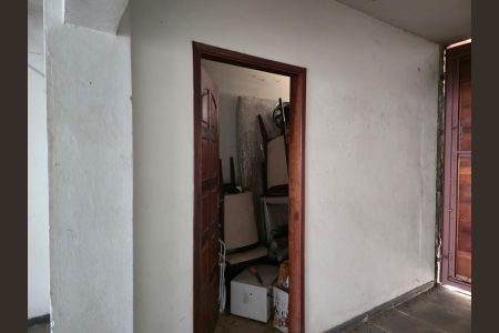 Casa à venda com 350m², 4 quartos e 8 vagasGaragem / Despensa 