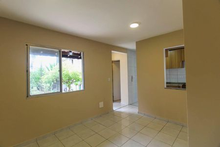 Casa de Condomínio para alugar com 2 quartos, 60m² em Jardim Guairaca, São Paulo