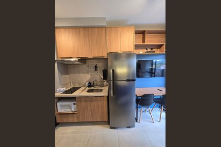 Cozinha de kitnet/studio para alugar com 1 quarto, 25m² em Butantã, São Paulo