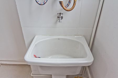 Apartamento para alugar com 42m², 2 quartos e sem vagaÁrea de Serviço