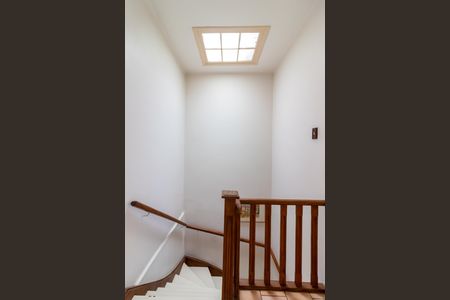 Casa à venda com 255m², 3 quartos e 2 vagas Casa à venda com 255m², 3 quartos e 2 vagasHall dos Quartos