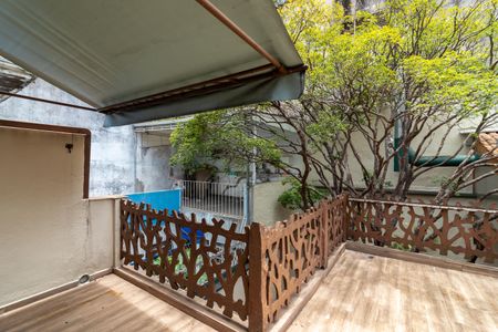 Casa à venda com 255m², 3 quartos e 2 vagas Casa à venda com 255m², 3 quartos e 2 vagasVaranda do Quarto 2