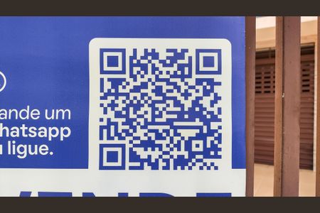 Casa à venda com 255m², 3 quartos e 2 vagas Casa à venda com 255m², 3 quartos e 2 vagasKHDC-214