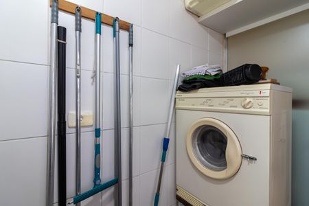 Casa à venda com 255m², 3 quartos e 2 vagas Casa à venda com 255m², 3 quartos e 2 vagasÁrea de Serviço