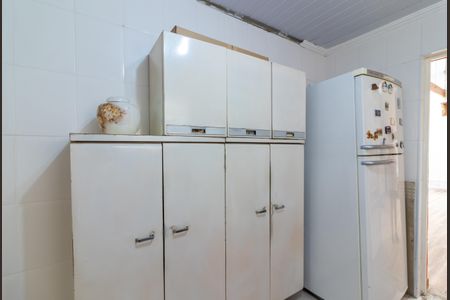 Casa à venda com 255m², 3 quartos e 2 vagas Casa à venda com 255m², 3 quartos e 2 vagasEdícula - Cozinha