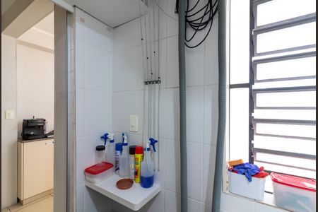 Casa à venda com 255m², 3 quartos e 2 vagas Casa à venda com 255m², 3 quartos e 2 vagasÁrea de Serviço