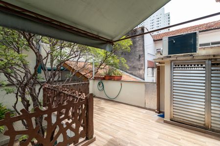 Casa à venda com 255m², 3 quartos e 2 vagas Casa à venda com 255m², 3 quartos e 2 vagasVaranda do Quarto 2