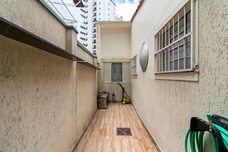 Casa à venda com 255m², 3 quartos e 2 vagas Casa à venda com 255m², 3 quartos e 2 vagasQuintal