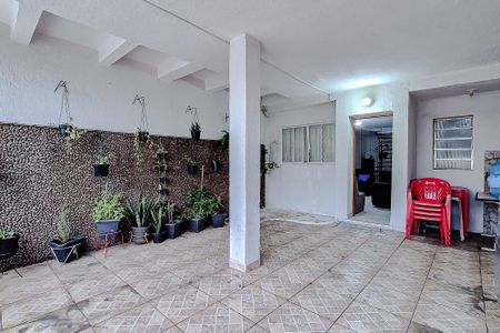 Casa à venda com 137m², 4 quartos e 2 vagasGaragem