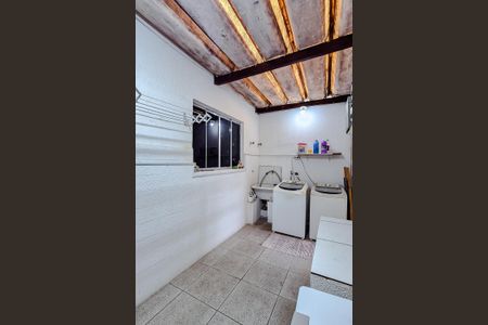 Casa à venda com 137m², 4 quartos e 2 vagasÁrea de Serviço