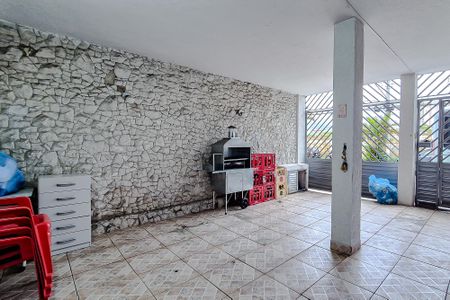 Casa à venda com 137m², 4 quartos e 2 vagasGaragem