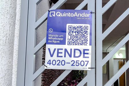 Casa à venda com 137m², 4 quartos e 2 vagasPlaquinha