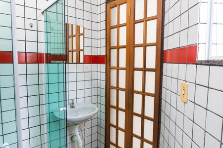 Apartamento para alugar com 50m², 1 quarto e sem vaga Apartamento para alugar com 50m², 1 quarto e sem vagaBanheiro da Suíte