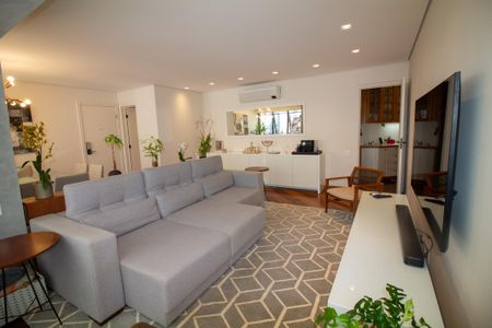 Apartamento para alugar com 122m², 3 quartos e 2 vagasSala