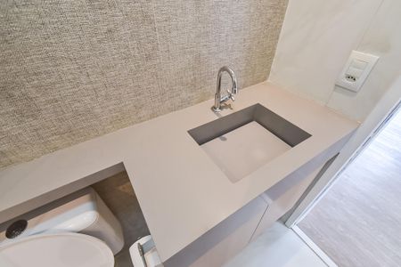 Apartamento para alugar com 39m², 2 quartos e sem vagaBanheiro