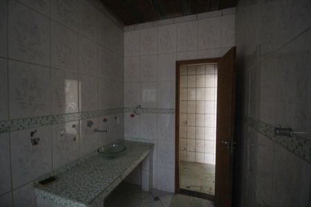 Casa para alugar com 60m², 2 quartos e sem vagaBanheiro